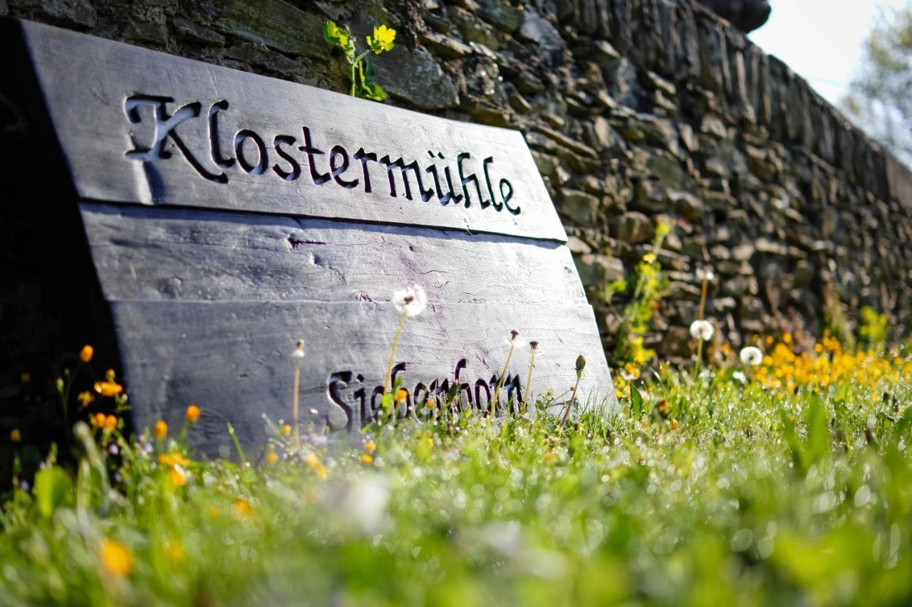 Hotel Klostermuehle Siebenborn Maring-Noviand Экстерьер фото